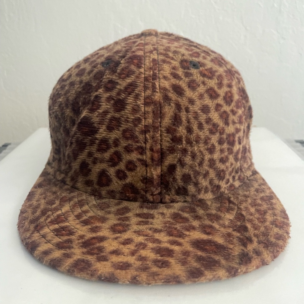 🌺 Vintage New Era Leilow “Leopard” Fitted Hat Size 7 1/2